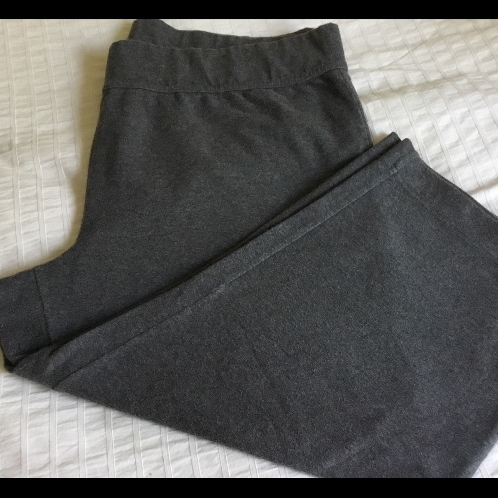 Lands End Heavy  knit Crop Pants size XL/P Gray